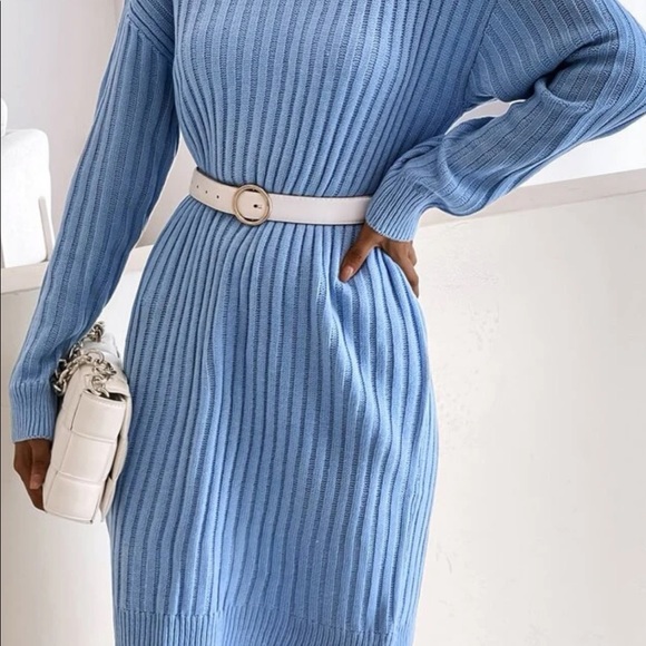 Sweater dress - Picture 3 of 3